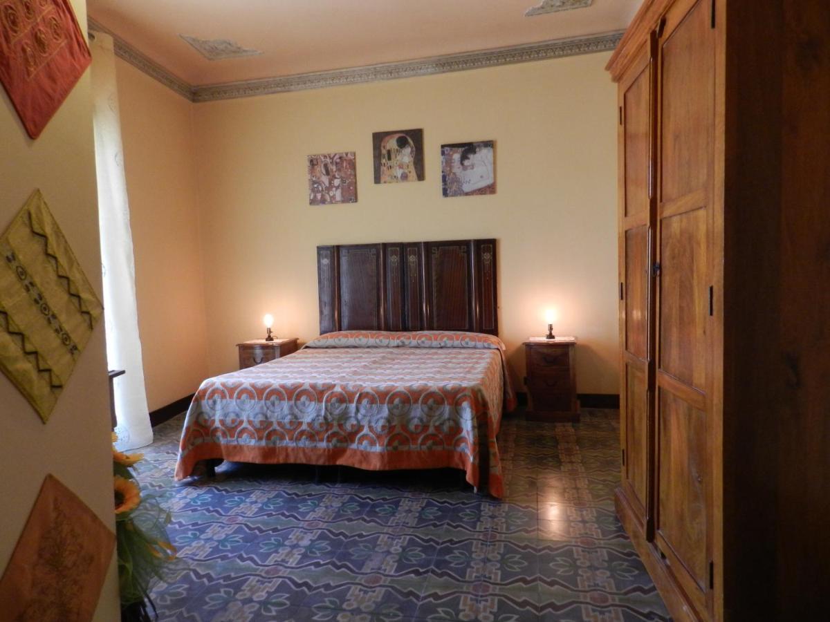 Antico Palazzo Affitti Brevi Panzió Piazza Armerina Kültér fotó