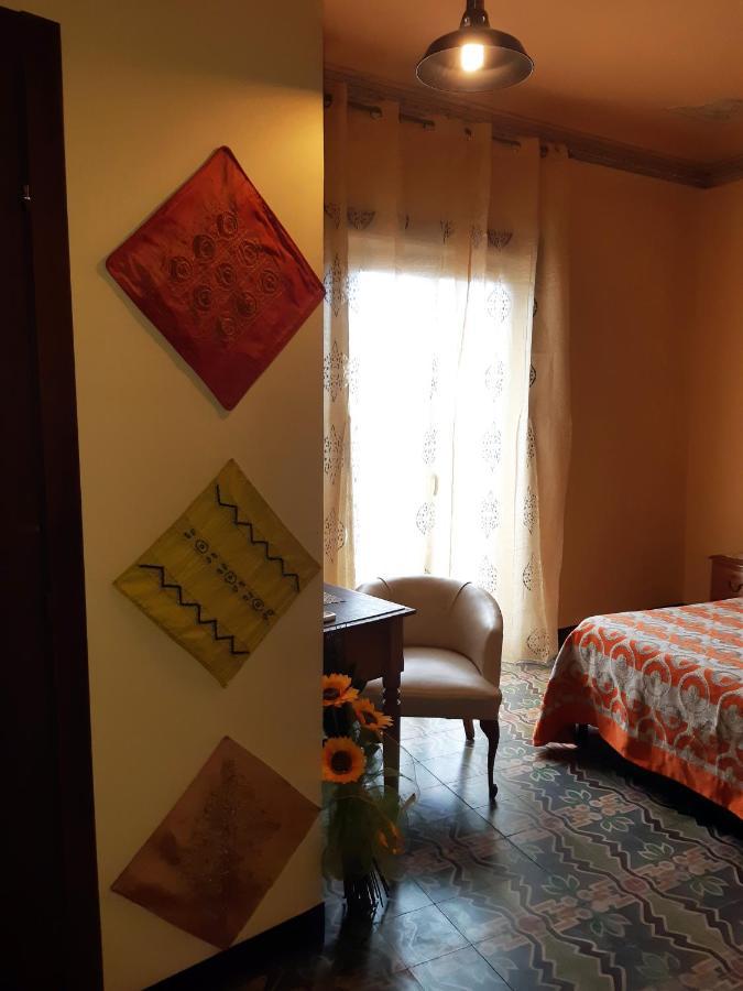 Antico Palazzo Affitti Brevi Panzió Piazza Armerina Kültér fotó