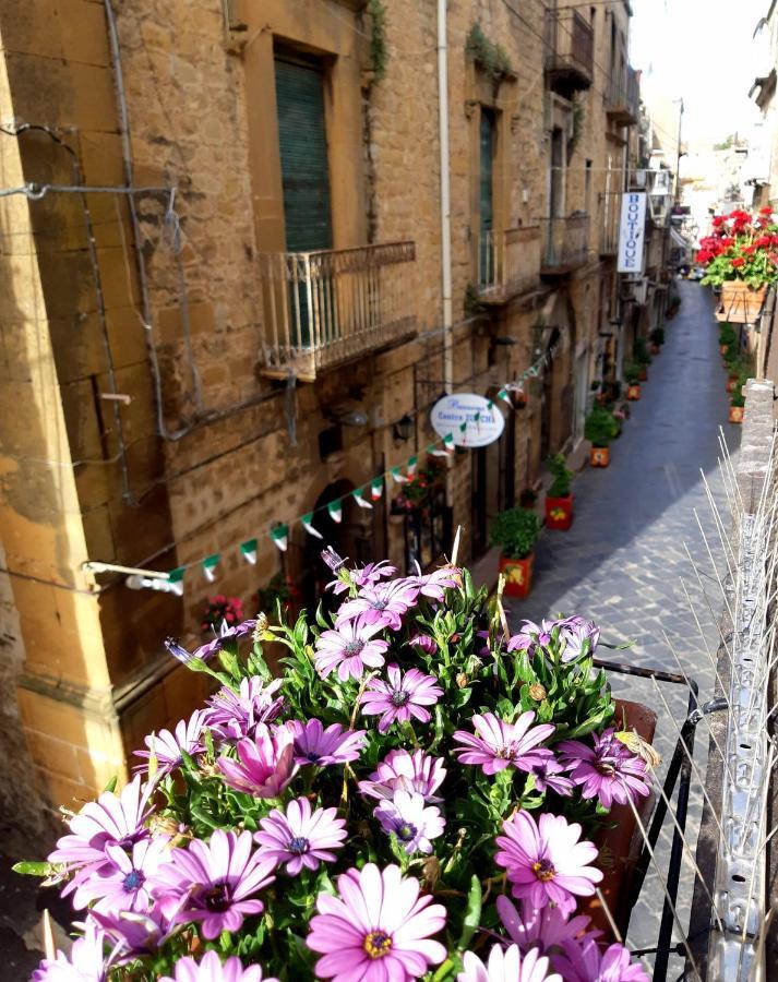 Antico Palazzo Affitti Brevi Panzió Piazza Armerina Kültér fotó