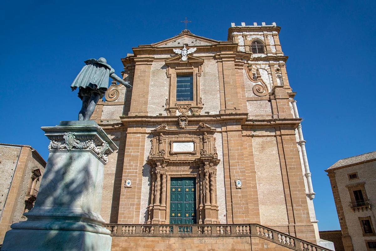 Antico Palazzo Affitti Brevi Panzió Piazza Armerina Kültér fotó